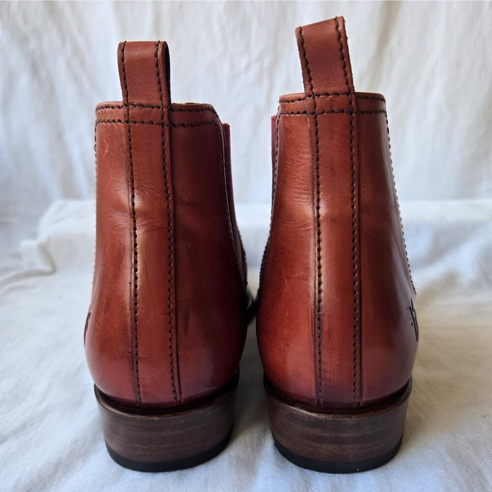 Frye Women's Leather Chelsea Ankle Boots Cognac Size 6 Made in Spain - Picture 3 of 9